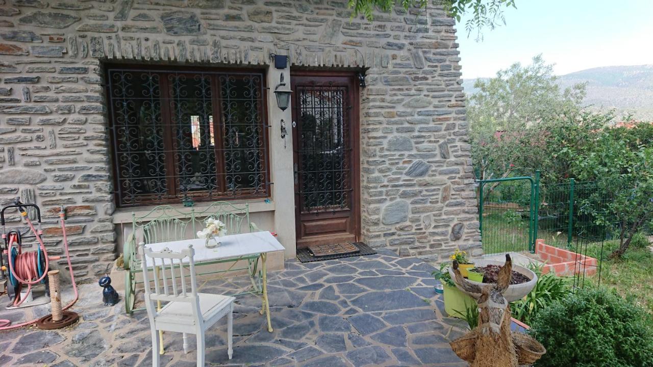 Appartement En Rez De Jardin Cyclistes Bien Venus Prades  Εξωτερικό φωτογραφία